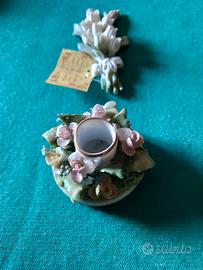 2 oggettini segnaposto a decorazione floreale in p