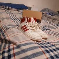 scarpe adidas da basket ,41,5. Usate pochissimo 