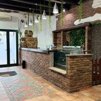 Locale commerciale nel cuore della città