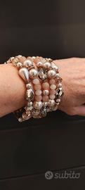 Bracciale con perle di vetro 