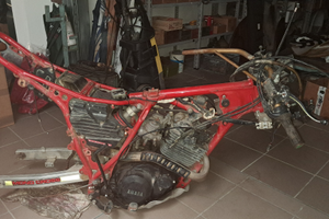 Yamaha 600
