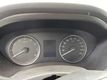 Quadro strumenti HYUNDAI I20 1248cc benz 2015