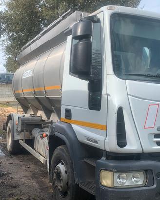 IVECO 160E24/P CISTERNA LATTE