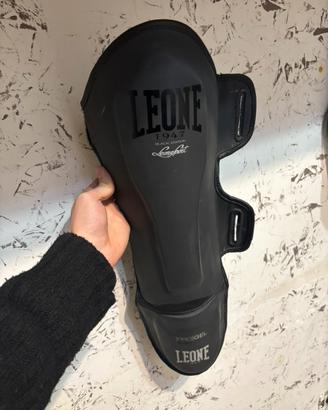 Paratibie black edition leone quasi come nuovo