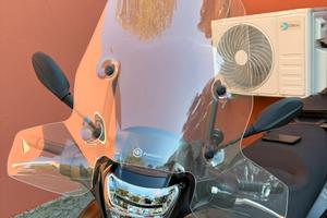Parabrezza originale Piaggio per Beverly