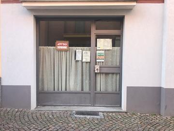 Negozio a Montechiaro