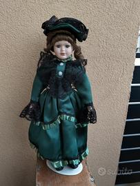 bambola in porcellana 