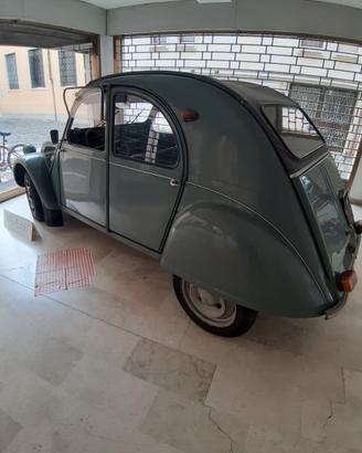 Citroen 2CV