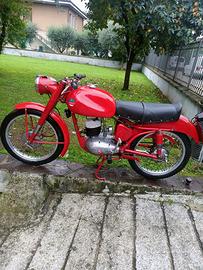 MOTO MIVAL 125