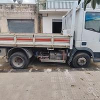 Autocarro-Camion Iveco