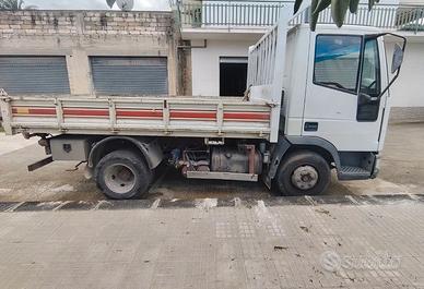 Autocarro-Camion Iveco