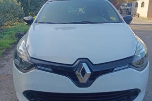RENAULT CLIO 2016