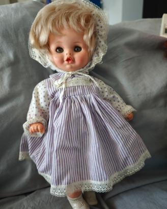 Bambola vintage anni ’70 – 38 cm 