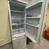 Frigorifero ad incasso ariston