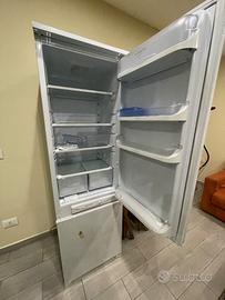 Frigorifero ad incasso ariston