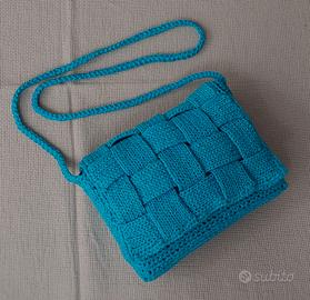Borsa uncinetto azzurra