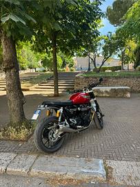 Triumph Speed twin 1200
