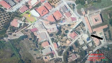 Terreno con Progetto Approvato (Rif. 1669)