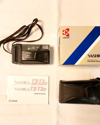 macchina fotografica yashics T3 super 