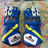 guanti in pelle moto