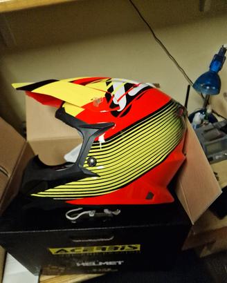 Casco acerbis
