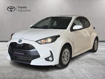 TOYOTA Yaris 1.5 Hybrid 5 porte Active