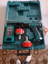 Trapano Avvitatore Makita con Caricabatterie 