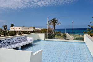 A mt 5 dal mare di Lido Valderice 7 posti letto