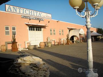 PESCIA ROMANA - Locale commerciale