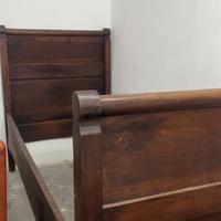 Letto a barca im noce