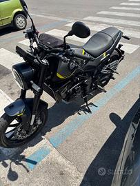 Leoncino 250