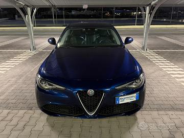 Alfa Romeo Giulia 2.2 TD 180 CV Sport Edition AT8