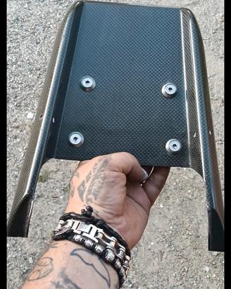 tegolino in carbonio Monster 