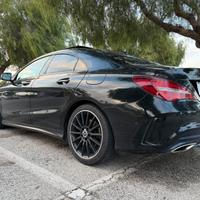 Mercedes CLA 200 Automatic AMG Line + Dark Knight