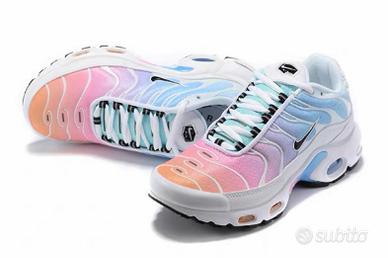 Sneakers Nike Air Max TN Plus Rainbow, taglia 37