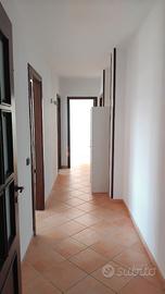 Via marrone app.86 mq luminosissimo