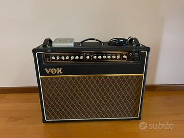 Amplificatore valvolare  chitarra vox ac50