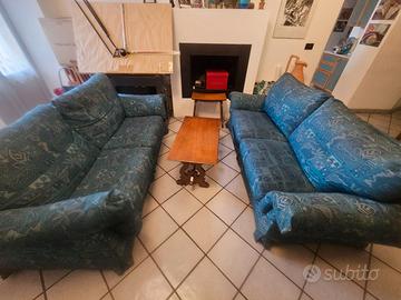 coppia divani gemelli, uno letto