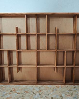 Bacheche espositive in legno