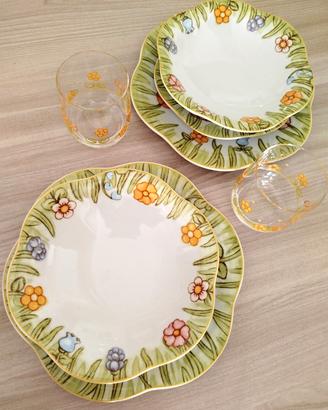 Set di piatti e bicchieri per due Thun 