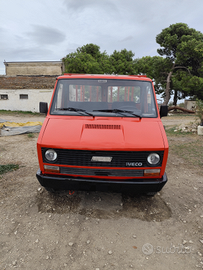 Iveco Daily 35.8 centina