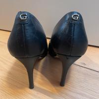 Decollete guess n.39