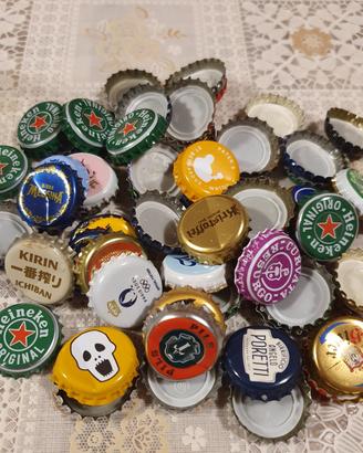 Tappi USATI di birre varie per hobby creativi  ecc
