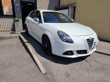 ALFA ROMEO Giulietta 2.0 JTDm-2 140 CV Exclusive