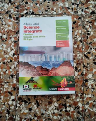 libro scienze integrate  Zanichelli 