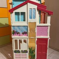 Casa delle vacanze di Barbie a 3 piani