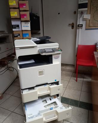 stampante kyocera 8520 MFP