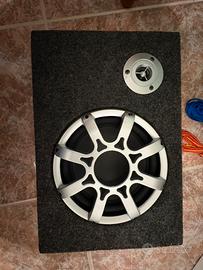 Subwoofer auto