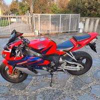 moto Honda cbr 1000