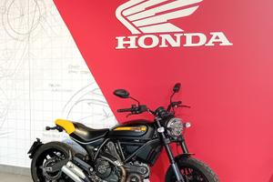 Ducati Scrambler 800 FULL THROTTLE